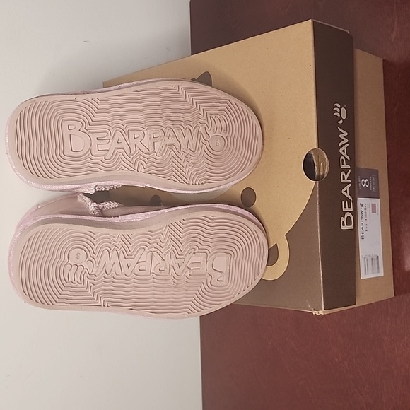 Bearpaw - Picture 5 of 5